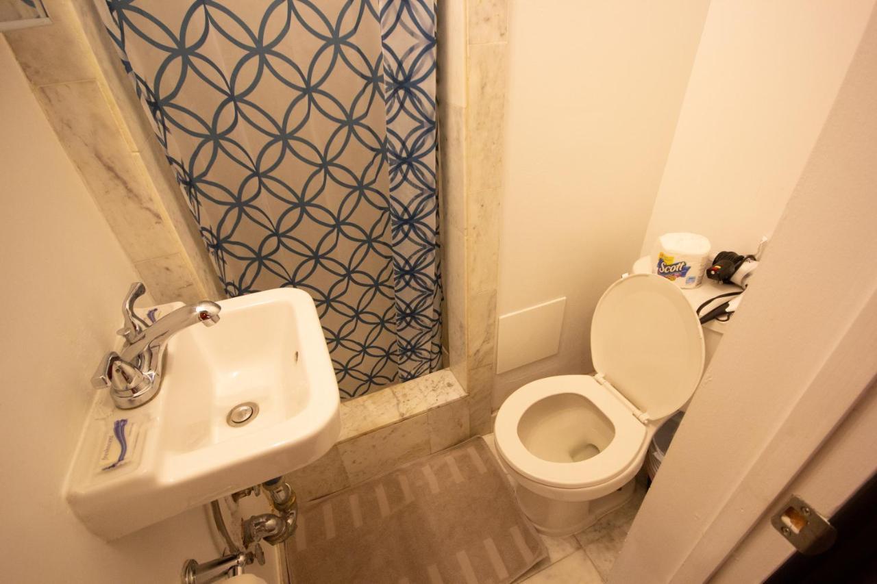 Appartamento - 2 Bedroom In Midtown *
